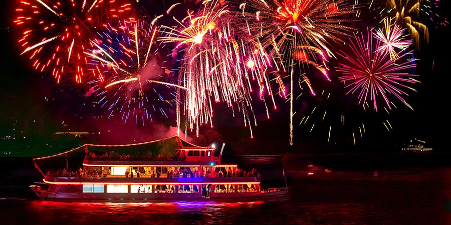 Participating in the Rhine in Flames